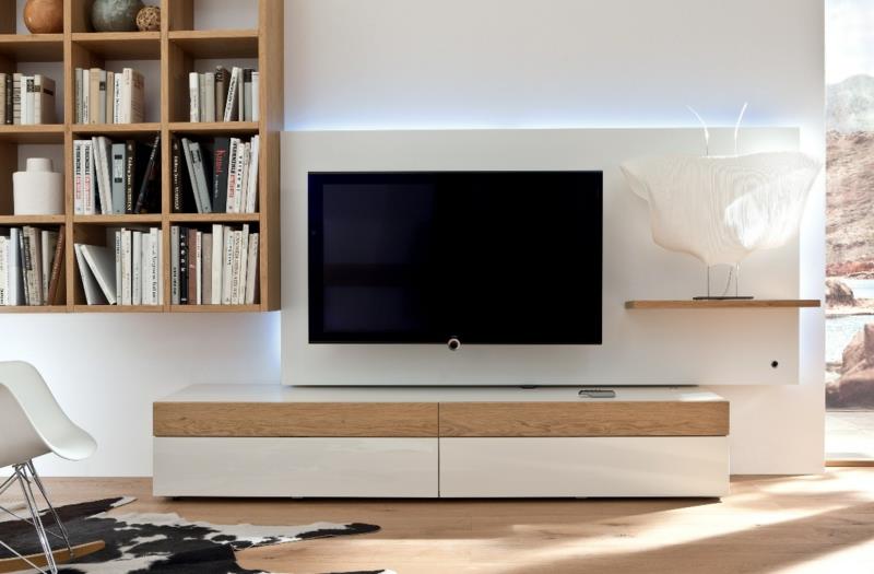TV -seinät olohuoneen huonekalut puupaneelit puukalusteiden kirjahylly