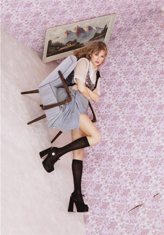 Taylor Swift esiintyy Elle UK: n kannessa henkilökohtaisen esseen kanssa pop -musiikista elle uk abstrakti valokuvaus