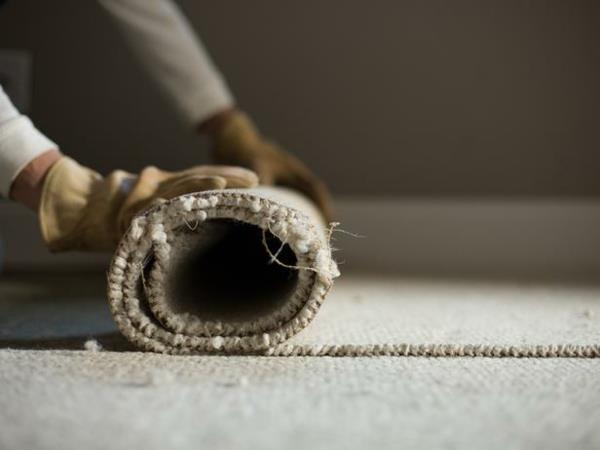 Irrota mattojen materiaalit