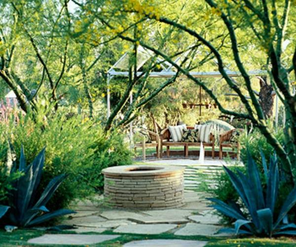 Terassimateriaalit ja -mallit lattialaatoilla Terassimateriaalit ja -mallit - lattialaattoineen