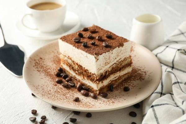 Tiramisu ilman munaa resepti kahvipavuille