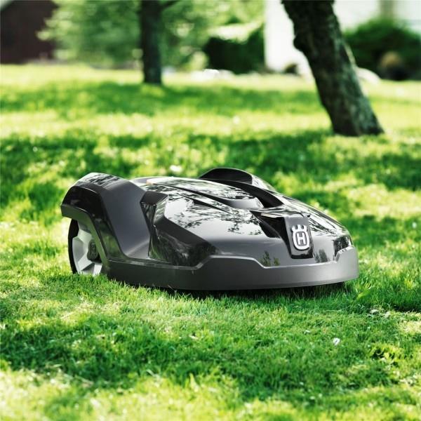 Top 3 parasta automaattista robottiruohonleikkuria Husqvarna -automower hoidetulle nurmikolle