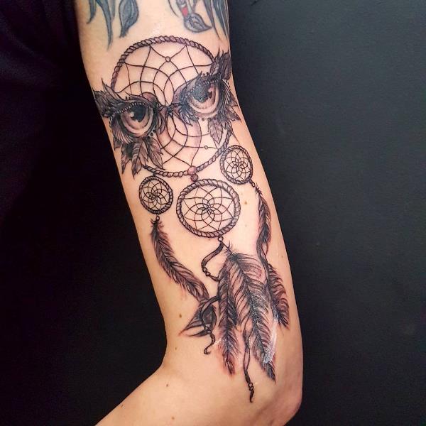 Unelma sieppari tatuointi piirustukset kehossa