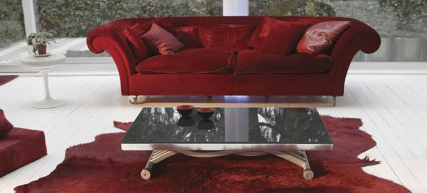 matto tummanpunainen sohva sohvapöytä lasi