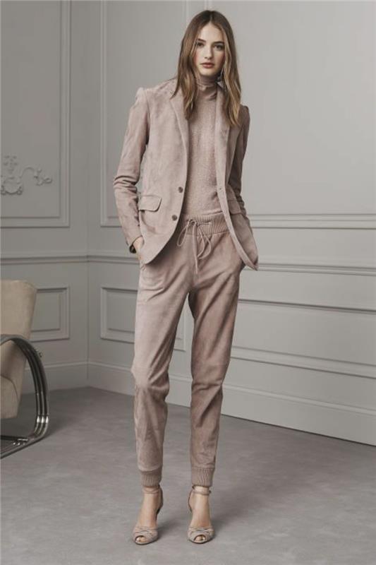 Trendivärit beige nykyiset muodin trendit 2016 Ralph Lauren -mallisto