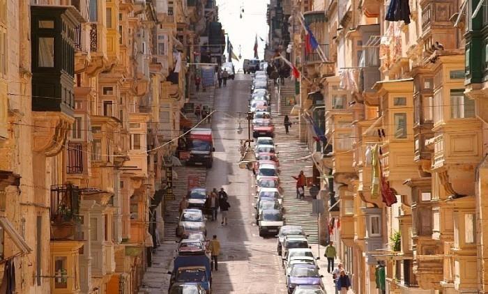 Valletta Malta Holidays 2019 Main Street