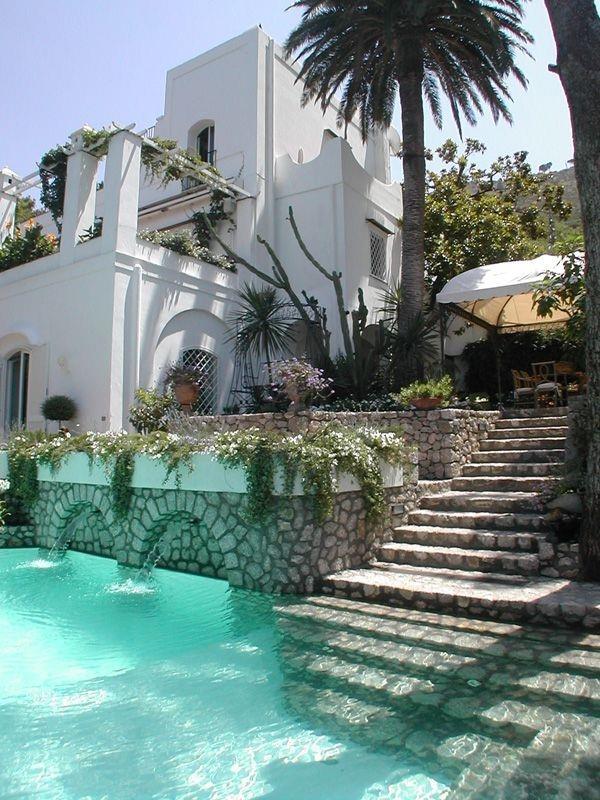 Villa Le Scale Caprin saari suunnittelija Francesco Della Femina eläviä ideoita