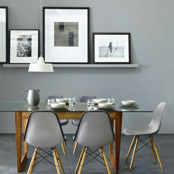 Seinämaali harmaan sävyissä modernit ruokapöydän tuolit