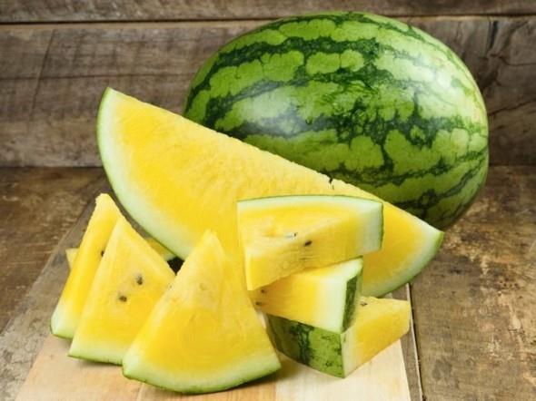 Vesimeloni terveet kesän hedelmät keltainen vesimeloni ravitsemustiedot