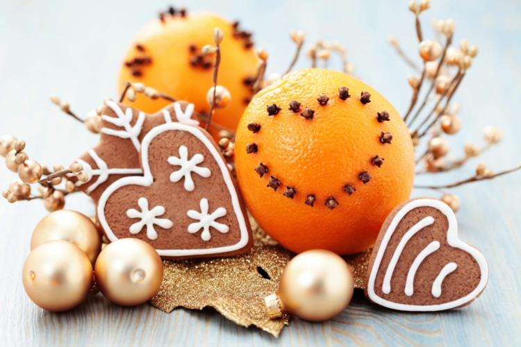 Joulun mausteet neilikka mauste kaneli vaikutus oranssi evästeet