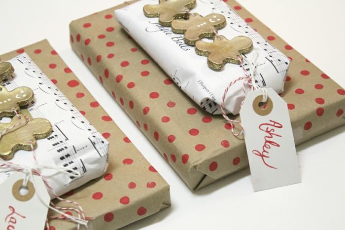 Joululahjojen kääriminen lahjapakkausten lahjojen kauniisti kääriminen muistiinpanoja
