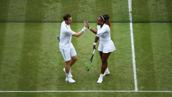 Wimbledon 2019 Andy Murray Serena Williams pelaa sekamuotoisia nelinpeliä yhdessä
