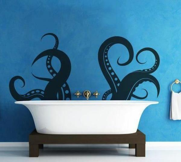 Seinien koti -ideoita hämmästyttävään seinäkoristeelliseen kylpyammeeseen