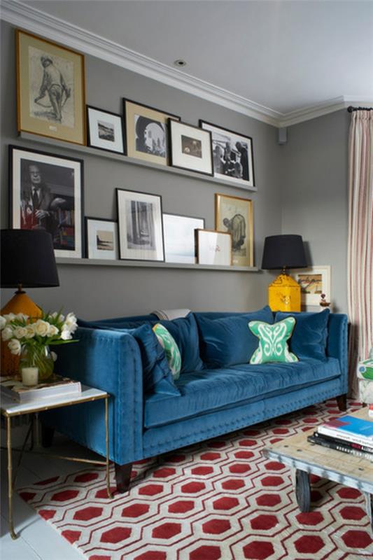 Eläviä ideoita huoneen suunnitteluun, mukaan lukien sininen sohvapäällinen