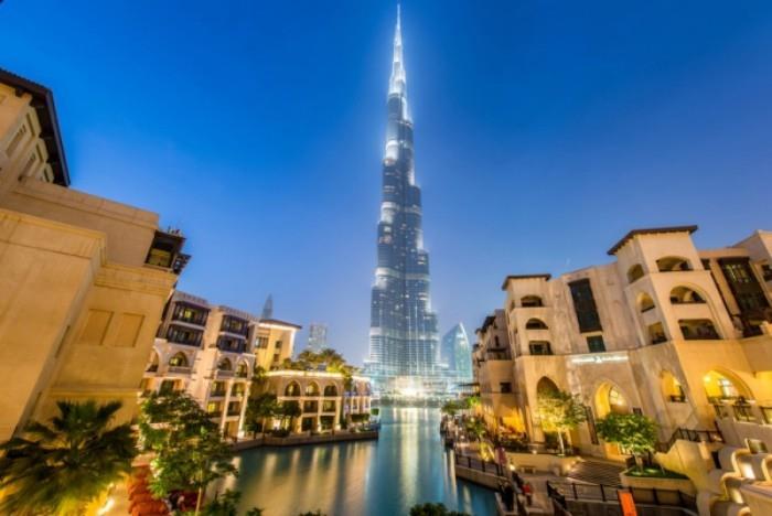 Burj Khalifan pilvenpiirtäjä, Dubai