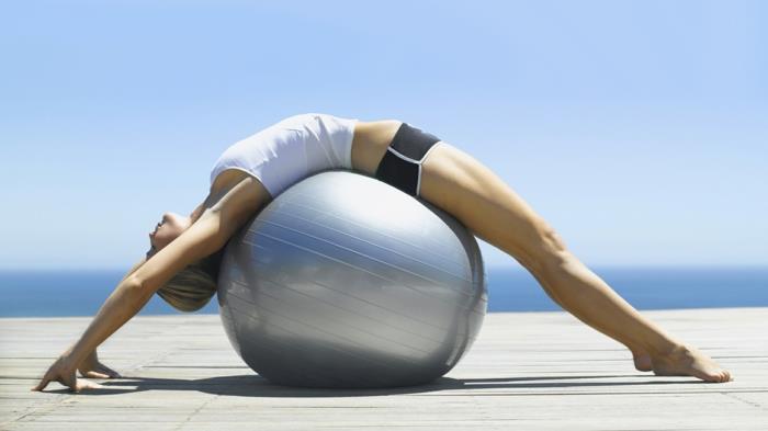 Yin Yang tarkoittaa joogaharjoittelua tasapainottamista