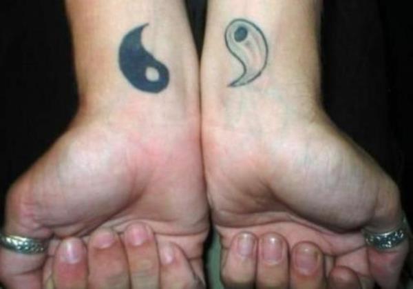 Yin ja Yang tatuointi ranne