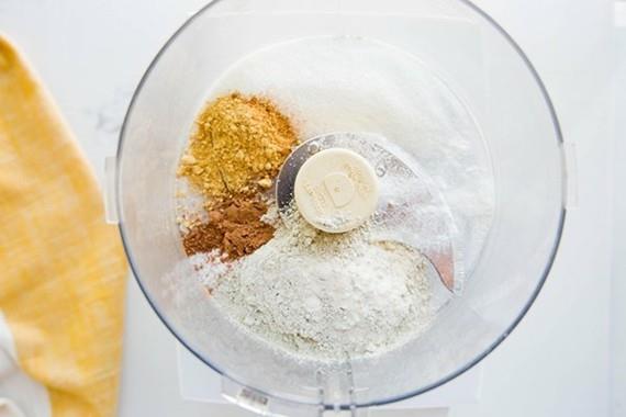 Tee hammastahna itse kookosöljystä Hammastahna Harjaa hampaasi kookosöljyllä