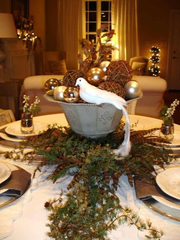 Keskiosa pöydälle DIY joulukoristeeksi