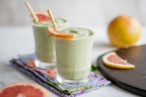 laihdutusravinto Valmista vihreät smoothiet