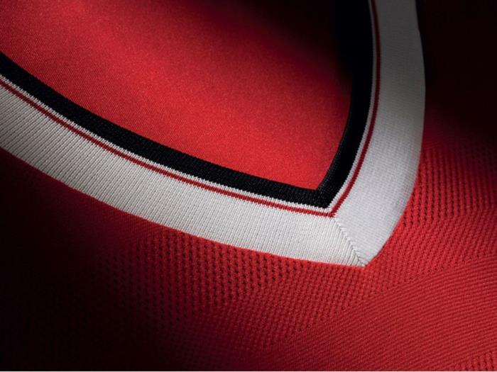 adidas jersey set 20152016 jalkapallo pelipaidat manchester united detail decolletee