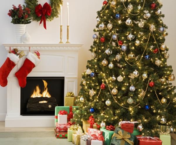 adventti antaa lahjoja joulupalloja deco kuusen