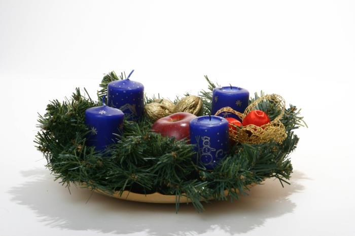 adventti seppele tarkoittaa kynttilöitä sininen omena deco ideoita joulu
