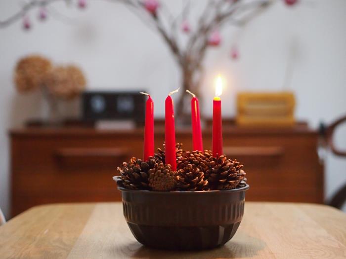 ideoita advent seppele diy hankkeet punaiset kynttilät deco ideoita joulu