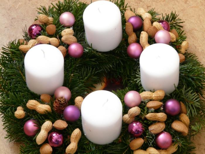 ideoita adventti seppele violetti pallot valkoiset kynttilät pähkinät