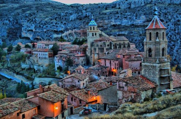 hotellit albarracin aragon espanja