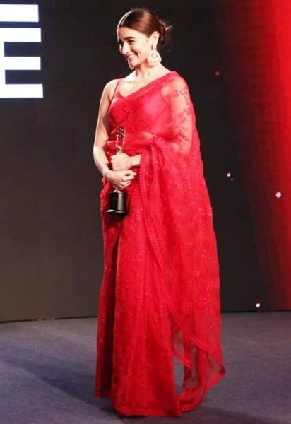 Alia bhatt hot billeder