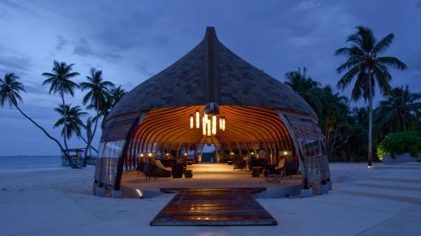 alila villas hadahaa lomakeskus ravintola