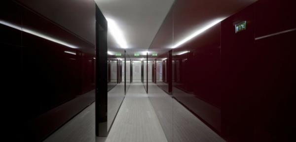 Bom Sucesso Hotel risco epäsuora valaistus käytävällä kiiltävät seinät