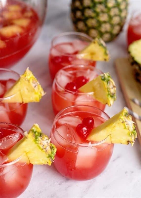 ananas mansikka uudenvuodenaaton booli ilman alkoholia