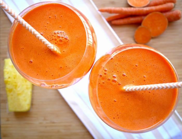 antioksidantti juuri puristetut porkkana smoothiet