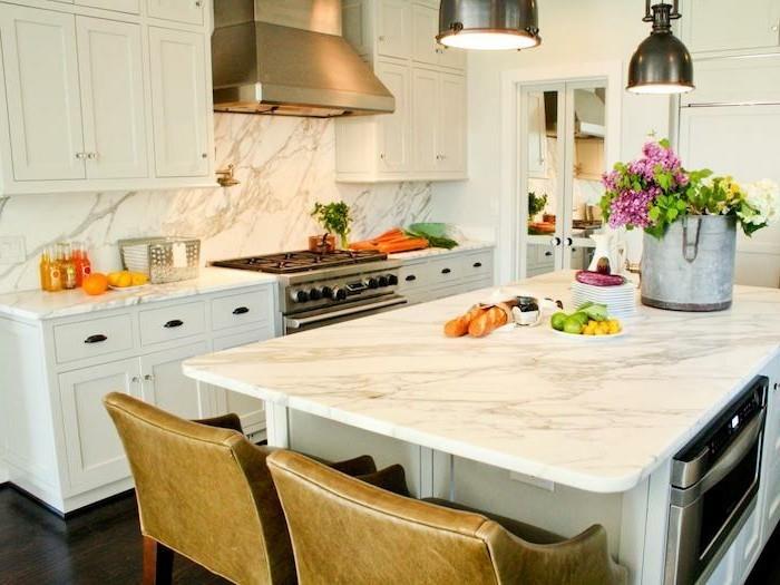 Työtaso keittiö marmori tyylikäs ilme