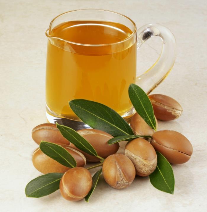 argan arvokas öljy terveet hedelmät hyvinvointiöljyuute perinteinen