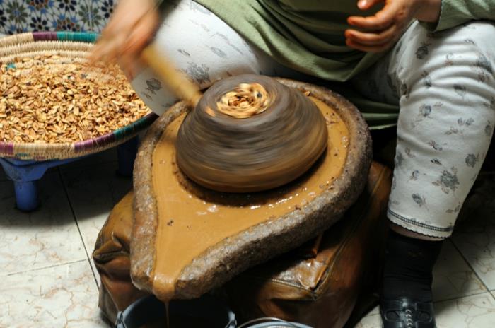 argan arvokas öljy terveellinen öljyntuotanto marokko -osuuskunta
