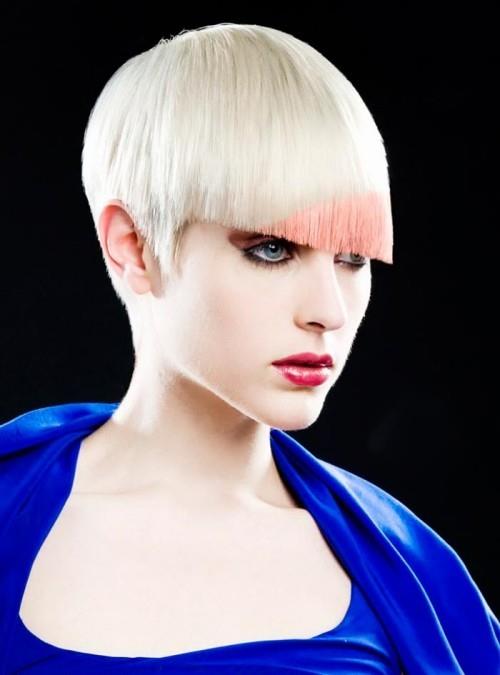 tyypillisiä epäsymmetrisiä kampauksia epäsymmetrinen kampaus vaaleanpunainen