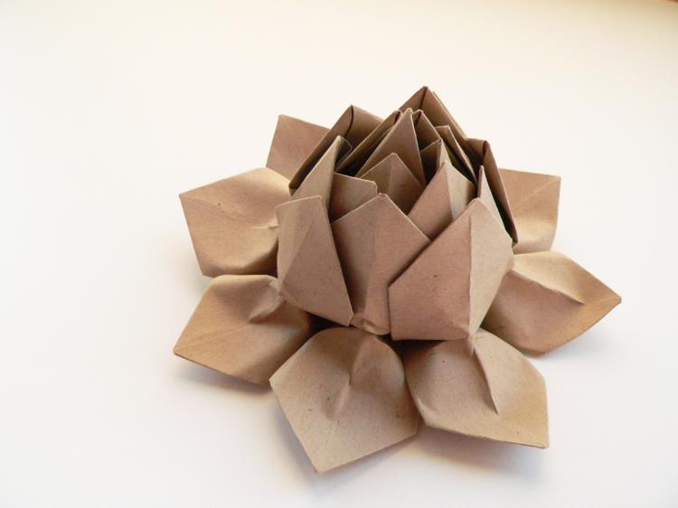epätavallisia lahjaideoita DIY -lahjoja origami -kukka