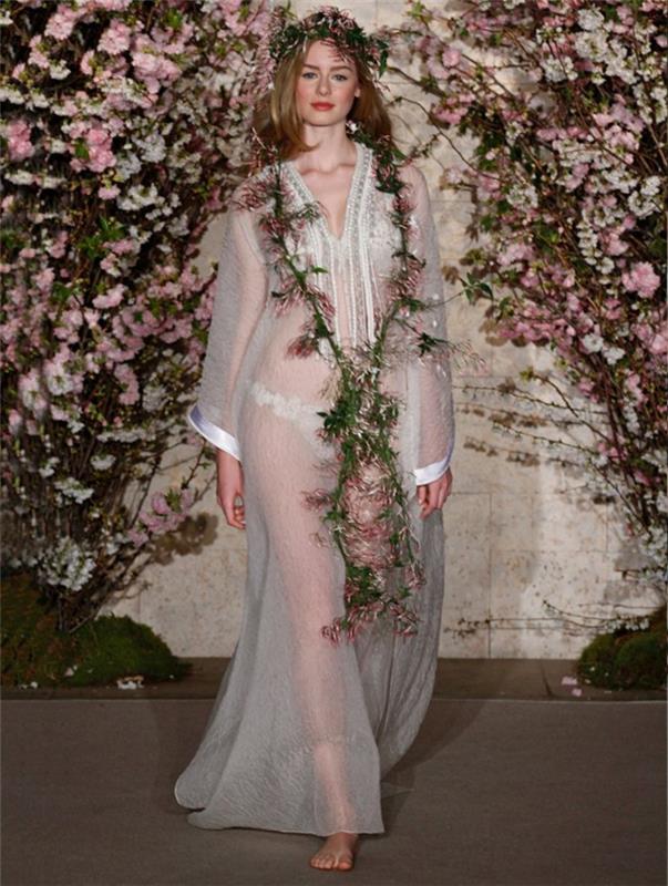 epätavalliset hääpuvut haute couture hääpuku nähdä kukkien läpi oscar de la renta