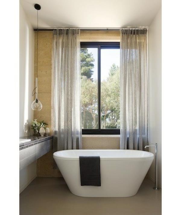 australialainen kodinsuunnittelu tyylikäs vapaasti seisova valkoinen keraaminen kylpyamme