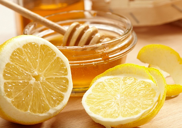 Honning og citron ayurvedisk behandling af bumser