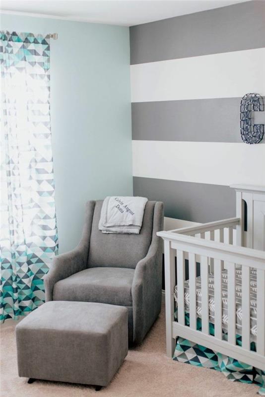 vauvan huoneen värit raidat seinäsuunnittelu harmaa nojatuoli