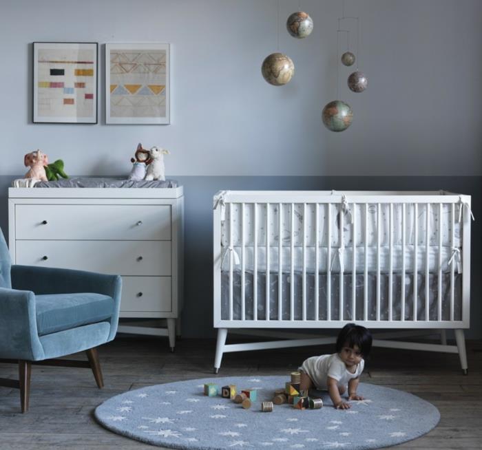 lastentarha suunnittelu vauvan huone suunnittelu pyöreä matto raita valkoinen lipasto
