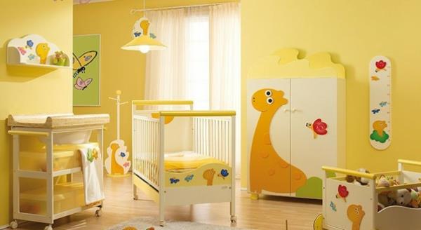 vauvan huoneen suunnittelu keltainen seinämaali hauska sisustus