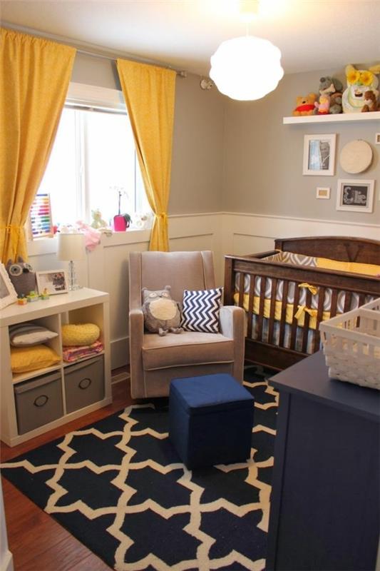 vauvan huone poika ideoita vaalean harmaa seinät tummansininen kaappi matto