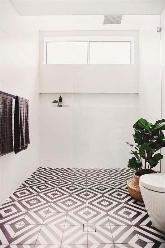 kylpyhuoneen sisustus mustavalkoinen geometrinen kuvio