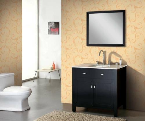 kylpyhuoneen kalusteet mustavalkoinen kontrasti vaaleankeltaiset seinät