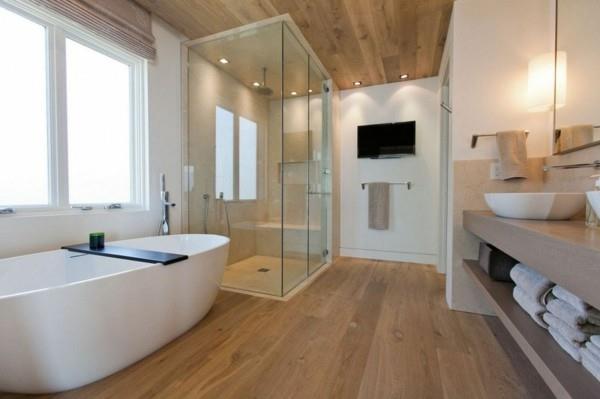 kylpyhuone uudistaa luonnollisten materiaalien taustan